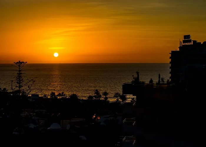 Ponderosa 611, Americas, One Bedroom With Large Terrace And Ocean View, Next To Siam Park 아파트 Playa Feñabe