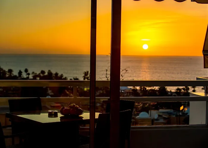 Apartamento Ponderosa 611, Americas, One Bedroom With Large Terrace And Ocean View, Next To Siam Park *