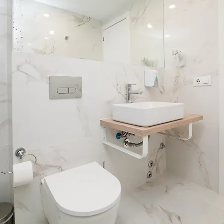 Ponderosa 611, Americas, One Bedroom With Large Terrace And Ocean View, Next To Siam Park Apartment *